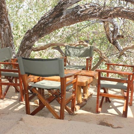 Lion'S Cave Camp, Samburu Villa Archers Post Dış mekan fotoğraf