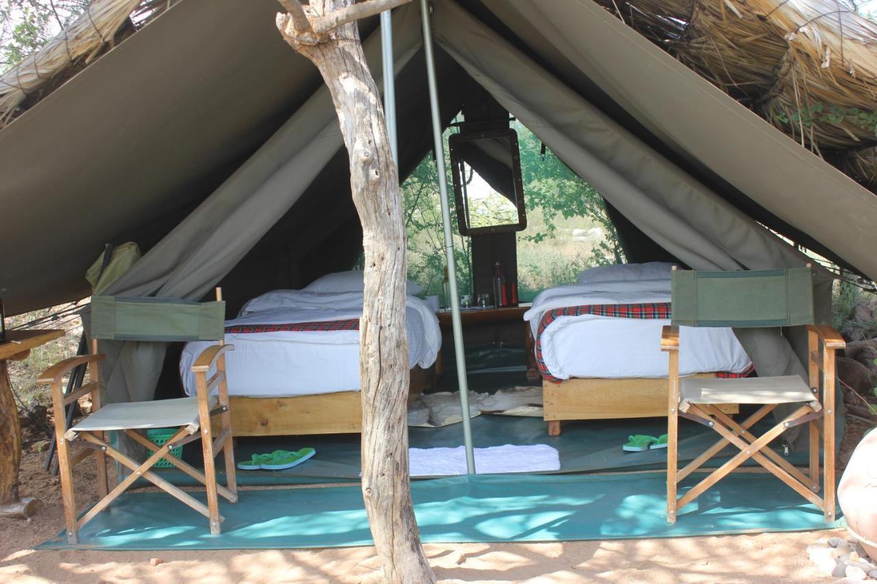 Lion'S Cave Camp, Samburu Villa Archers Post Dış mekan fotoğraf
