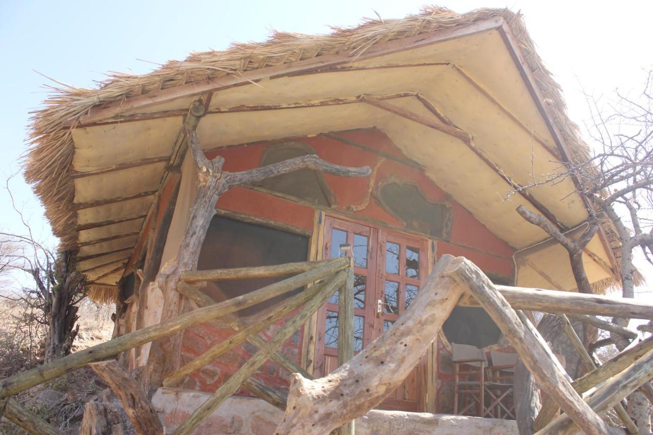 Lion'S Cave Camp, Samburu Villa Archers Post Dış mekan fotoğraf
