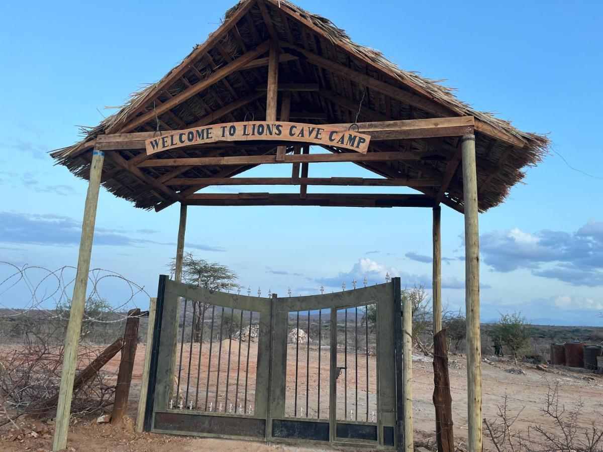 Lion'S Cave Camp, Samburu Villa Archers Post Dış mekan fotoğraf