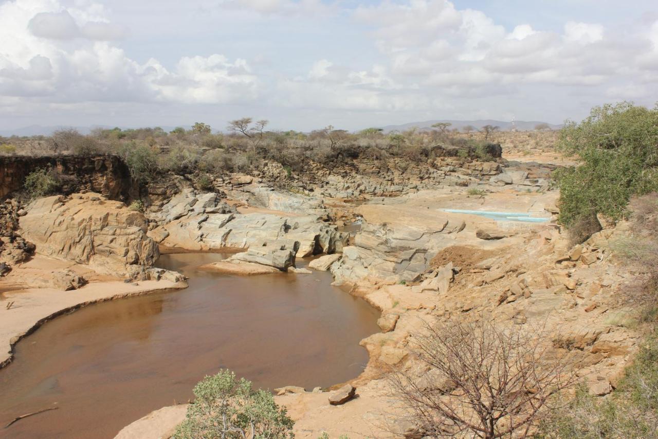 Lion'S Cave Camp, Samburu Villa Archers Post Dış mekan fotoğraf