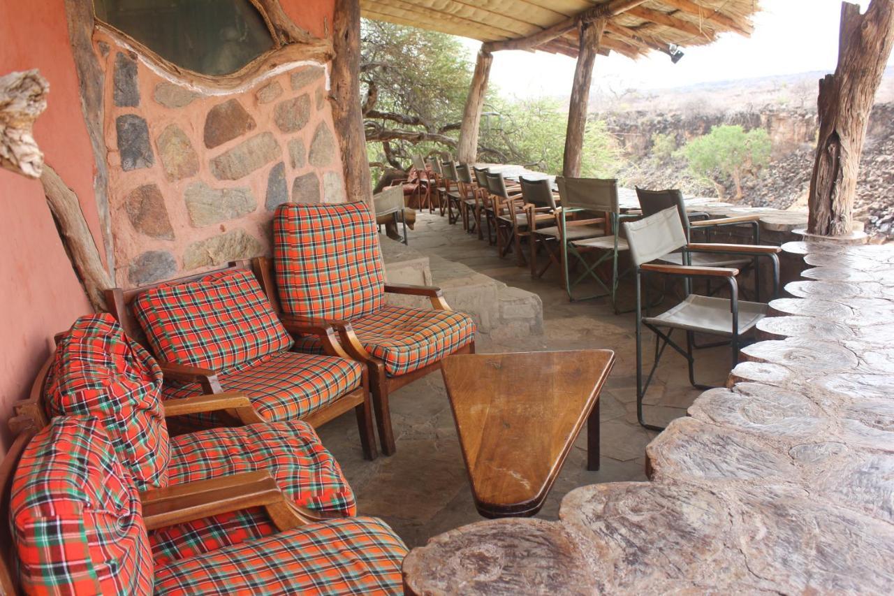 Lion'S Cave Camp, Samburu Villa Archers Post Dış mekan fotoğraf
