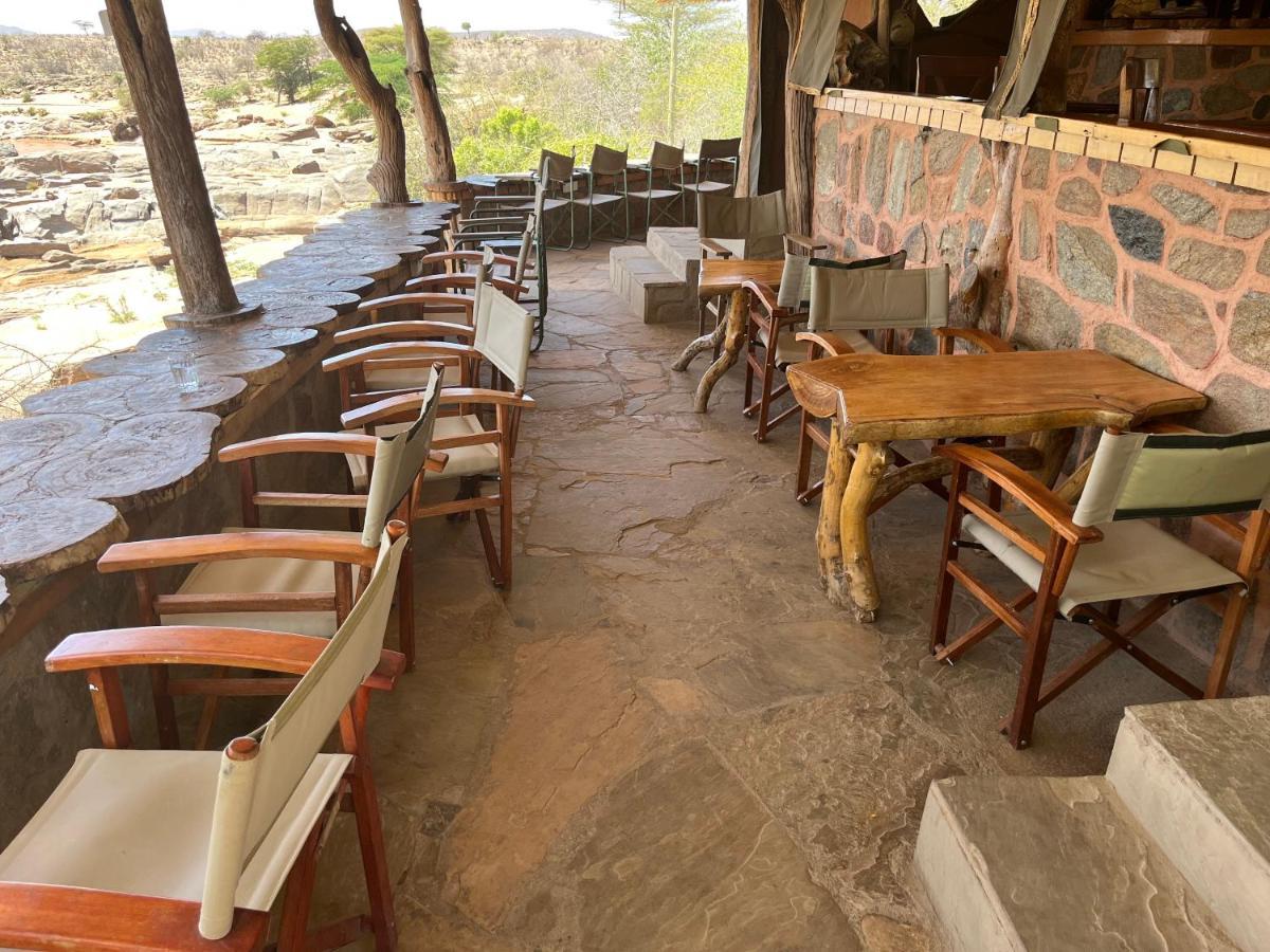 Lion'S Cave Camp, Samburu Villa Archers Post Dış mekan fotoğraf