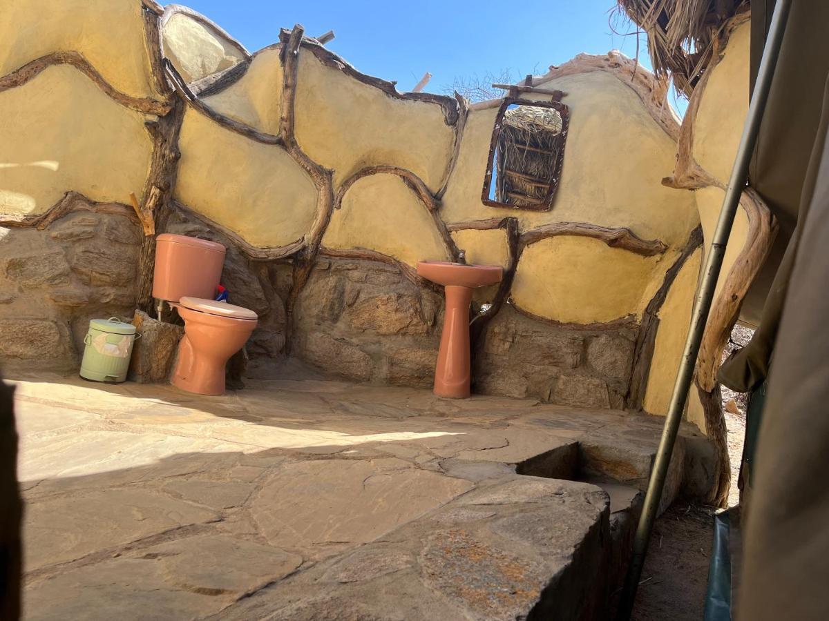 Lion'S Cave Camp, Samburu Villa Archers Post Dış mekan fotoğraf