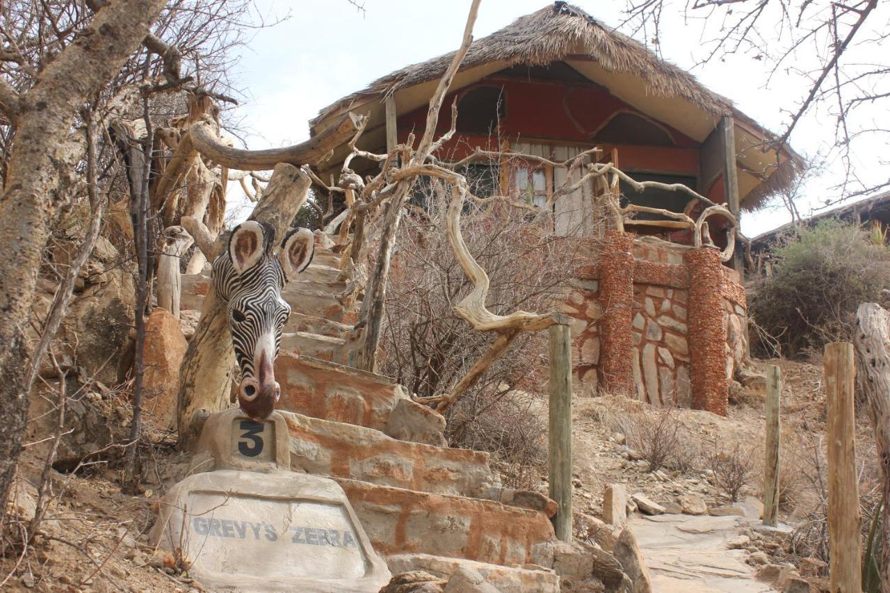 Lion'S Cave Camp, Samburu Villa Archers Post Dış mekan fotoğraf
